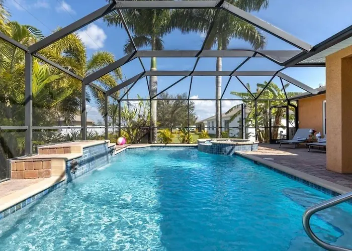Tranquil Palms Heated Pool Spa Outdoor Tv & More
