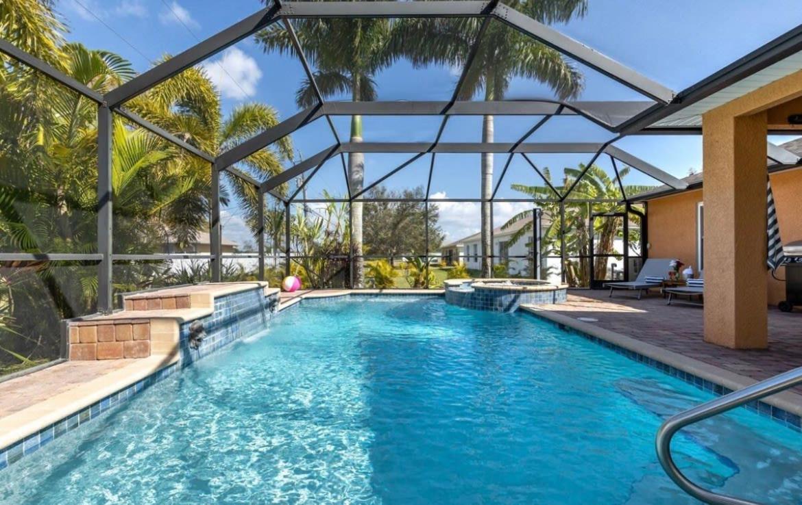 Holiday home Tranquil Palms Heated Pool Outdoor Tv & *